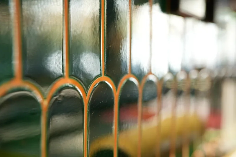 شیشه قوسی